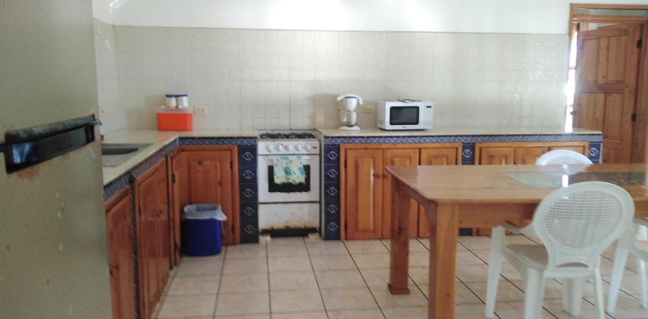 Villa Tortugas مونتيريكو المظهر الخارجي الصورة
